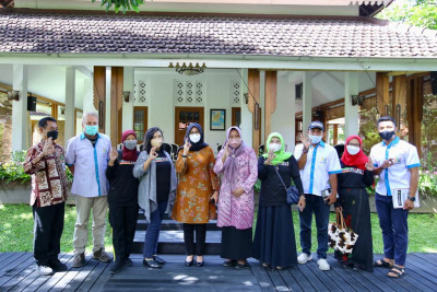 170 Kursi Roda Khusus Bagi Anak-anak Penyandang Disabilitas di Kabupaten Banyuwangi