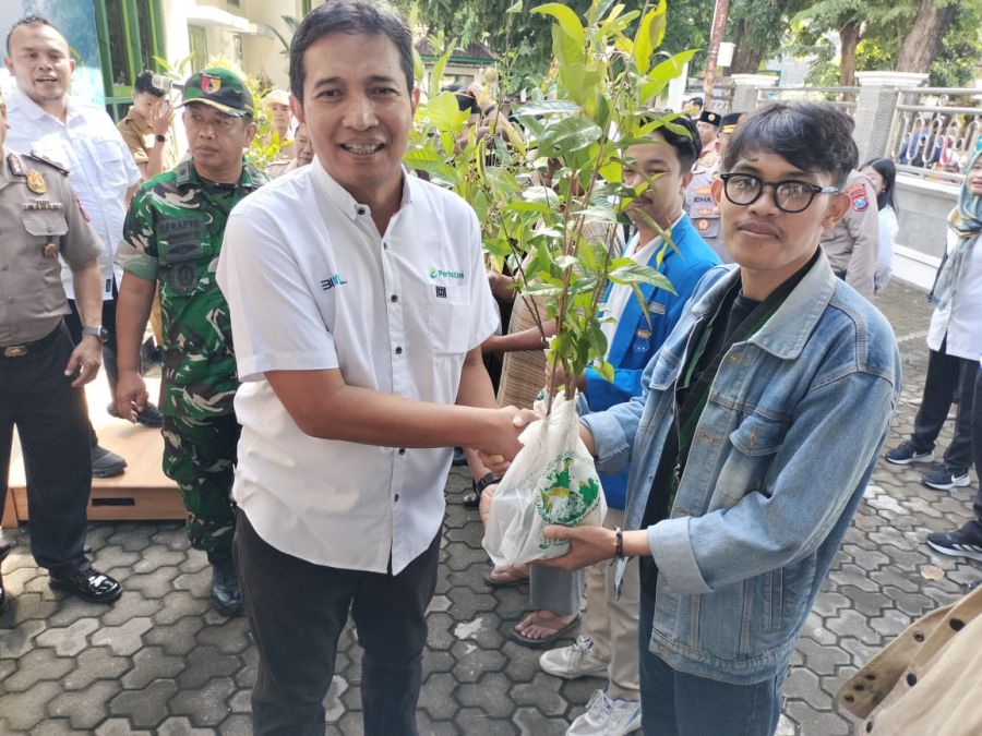 Awal 2026, Perhutani Banyuwangi Raya Gelar Sedekah Oksigen