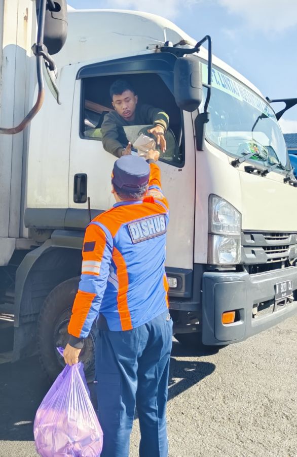Bantu Atasi Kemacetan Pelabuhan Ketapang, Ini yang Dilakukan Pemkab Banyuwangi