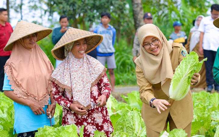 Bupati Banyuwangi Ipuk Fiestiandani kembali Laksanakan Program Bupati Ngantor di Desa