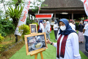 Bupati Apresiasi Ajang Lomba Fotografi Dunia Kopi Banyuwangi
