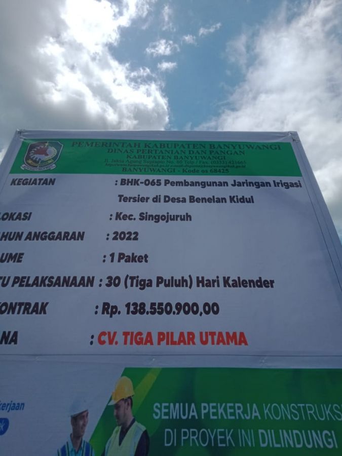 Diduga Proyek Jaringan Irigasi Tersier Dari Dinas Pertanian Dan Pangan Banyuwangi Amburadul 