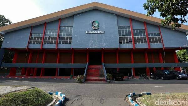 DPU CKPP Banyuwangi Menyiapkan Perencanaan Pengembangan GOR Tawangalun