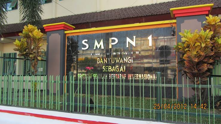 Dugaan Pungutan Berdalih Sumbangan, Walimurid SMPN 1 Banyuwangi Menjerit