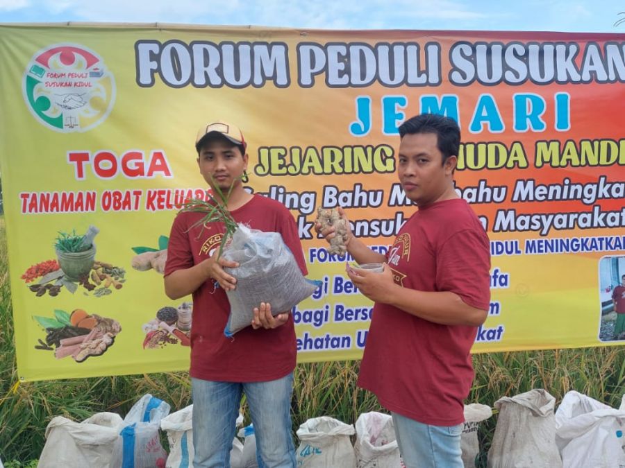 Forum Peduli Susukan Kidul Desa Gladag, Menginisiasi Masyarakat Untuk Menanam Tanaman TOGA
