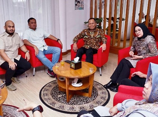 Kopasus Bertemu Bupati Ipuk,Dukung Pengembangan Budidaya Jagung di Banyuwangi