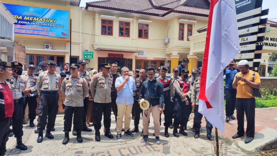 Tuntaskan Kasus MAMIN , LDKS PIJAR Gelar Aksi Didepan Kantor Kejari Banyuwangi