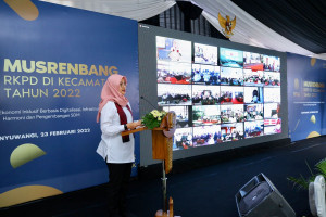 Bupati Banyuwangi Minta kepada Para Camat untuk Fokus pada Program Pemulihan Ekonomi