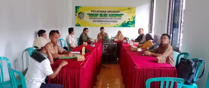 Pelatihan Aplikasi SIGAP RIJIG SAMPAH di Desa Purwodadi