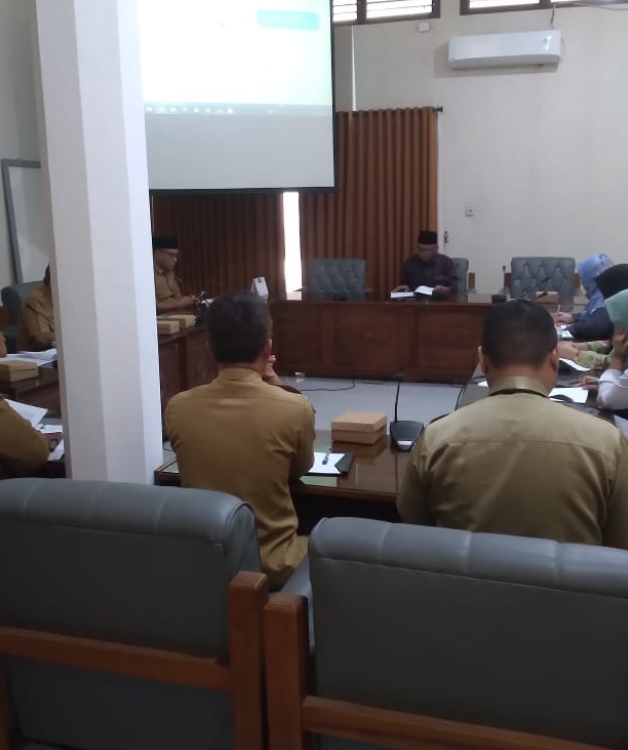 Pembahasan Raperda LP2B Kembali Dilakukan Oleh Komisi II dan Komisi IV DPRD Banyuwangi Bersama SKPD