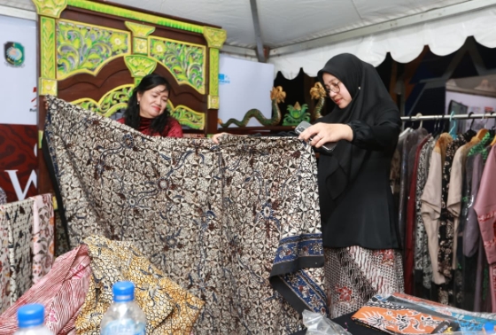Perhelatan Banyuwangi Batik Festival(BBF)Yang Setiap Tahunnya Mendapat Animo Tinggi Dari Masyarakat