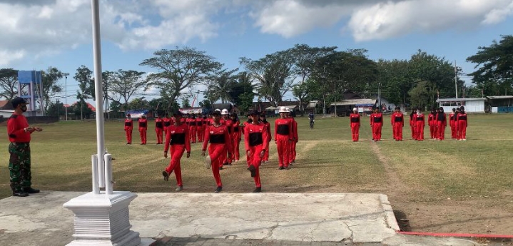 Persiapan Upacara Hari Kemerdekaan Republik Indonesia, Koramil 0825/11 Pesanggaran Latih Paskibra