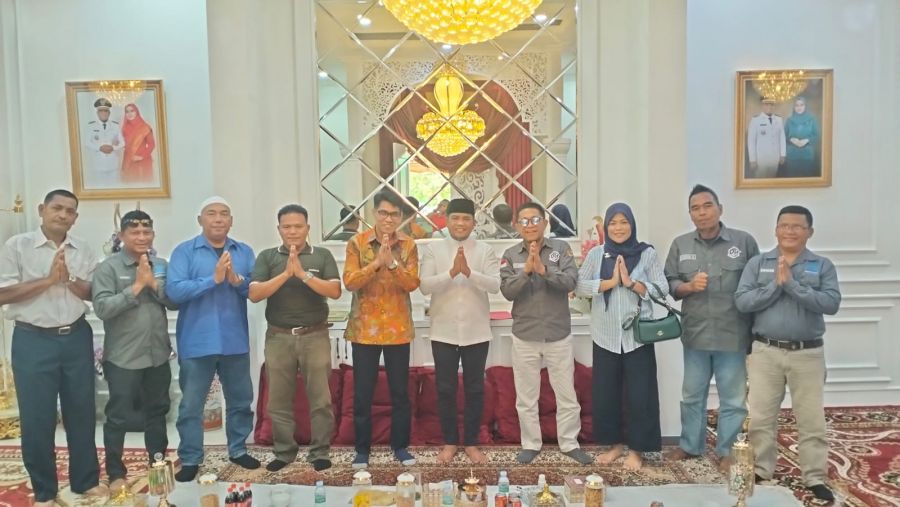 PJS Riau Silaturahim Dengan Bupati Pelalawan Calon Penerima PJS Award 2024