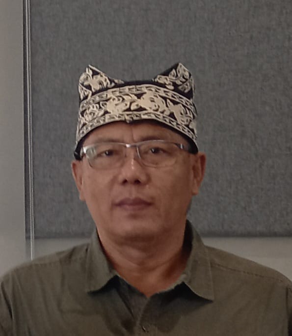Rakyat Banyuwangi Tidak Butuh Bupati yang Terkenal Saja, Tapi Mampu dan Bisa Kenali Masyarakatnya
