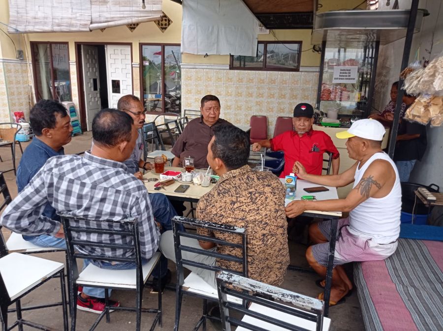 LSM ARB Mujiono Mandar:Tindak Tegas Terkait Jalan Rusak Yang Bersumber dari APBD Banyuwangi