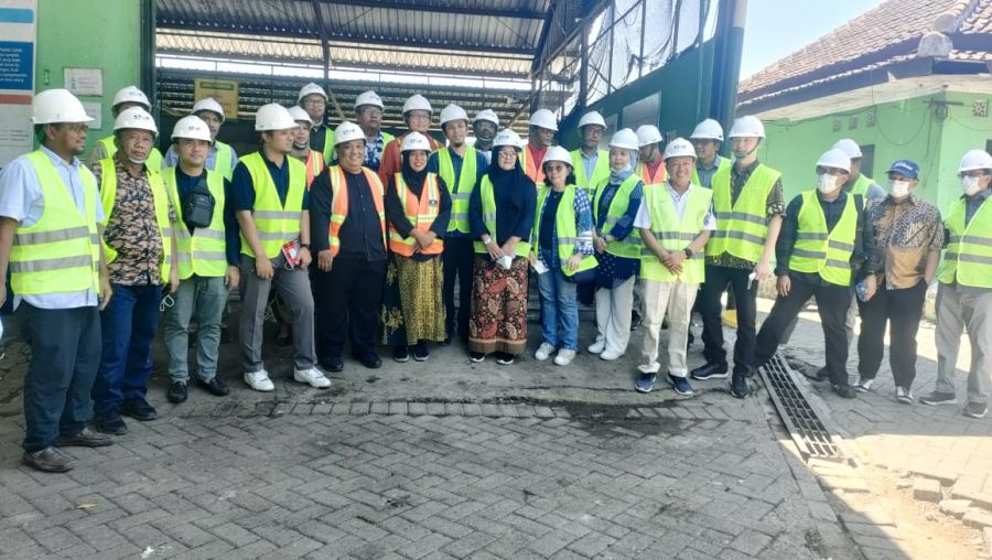 Usai Lembaga Internasional, Kini  TPS 3R Desa Tembokrejo Dikunjungi PT Toyota Dari Jakarta  