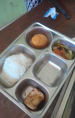 menu-mbg-sman-rogojampi-dikeluhkan-formasi-ada-permainan-anggaran